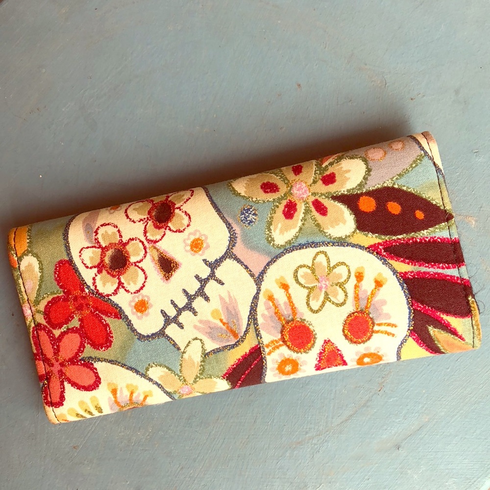 NWOT Sugar Skull Wallet